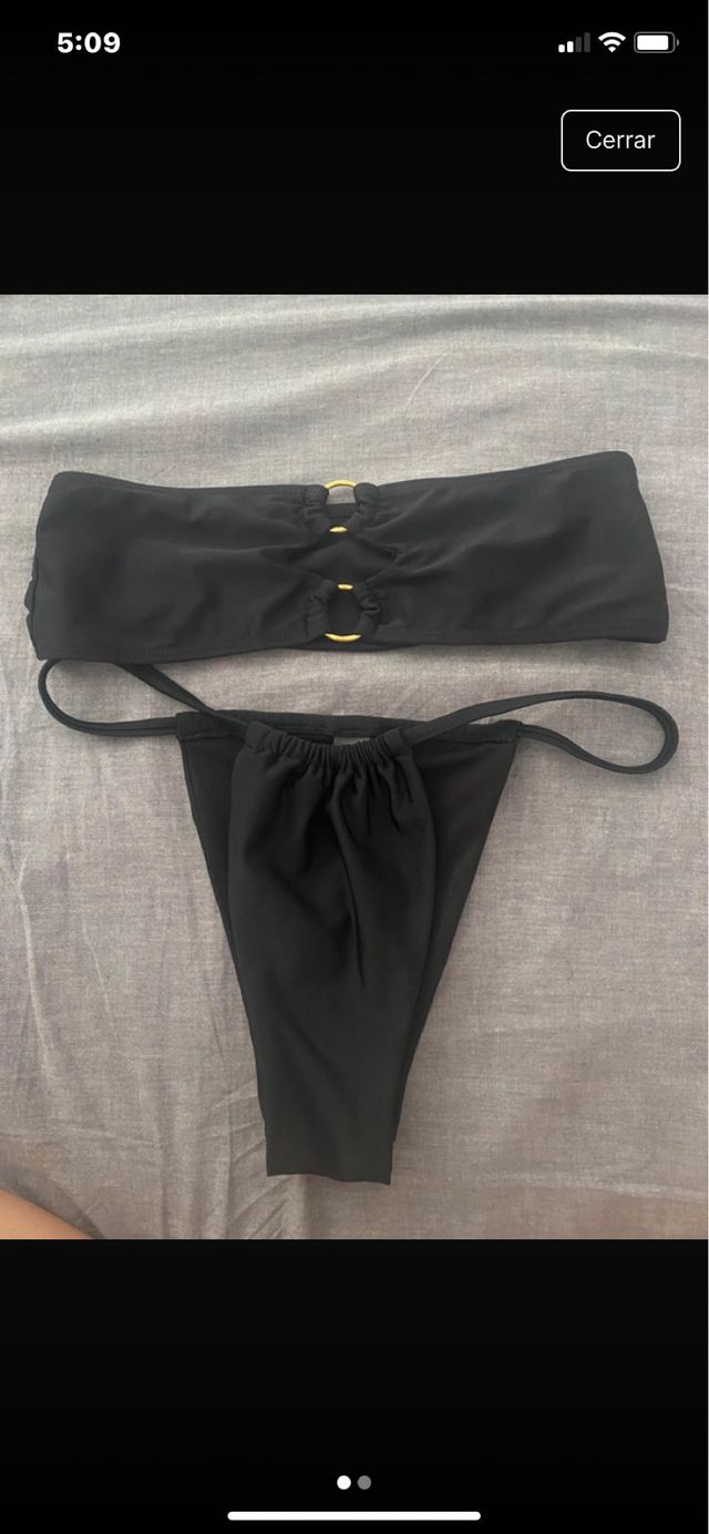 Bikini negro anillas doradas