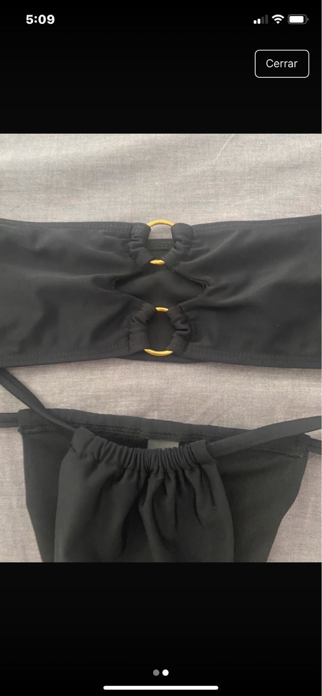Bikini negro anillas doradas