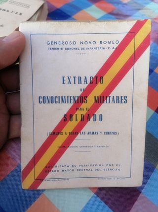 Libros militares antiguos España