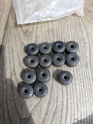 Embellecedores Volkswagen tornillos de rueda.