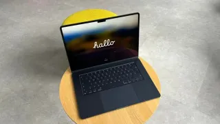 MacBook Air M2 13.6" 256GB Gris Espacial