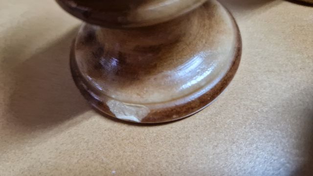 Figuras y jarrones de cerámica