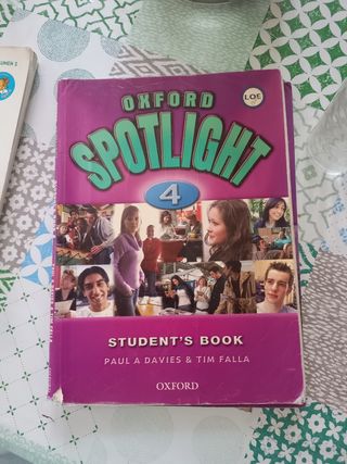 Spotlight 4 : Student's Book