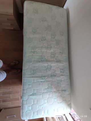Materasso singolo multistrato 