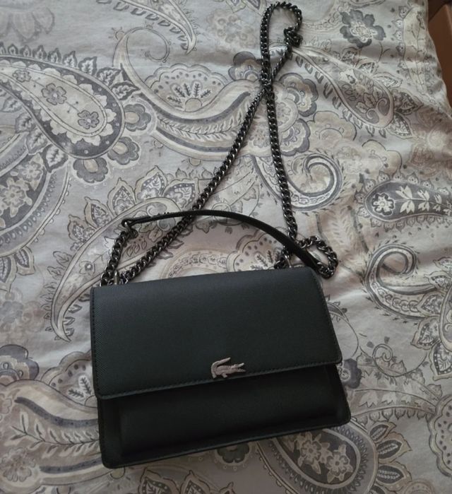 Bolso negro bandolera