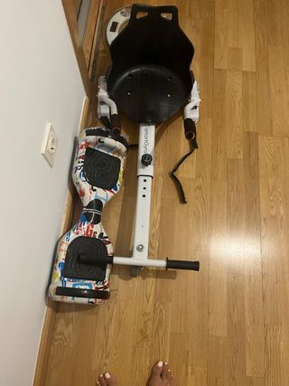 Hoverboard con accesorio kart