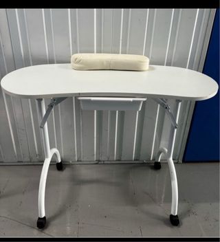 Tavolo pieghevole per manicure bianco