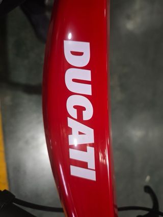 Motoazada gasolina Ducati DTL7000 (NUEVA)