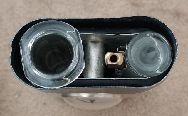 Esterilizador médico antiguo