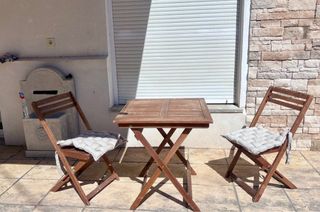 Mesa y 2 sillas jardín - Madera