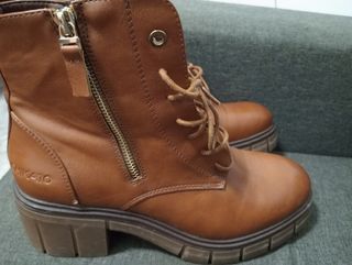 Botas de montaña