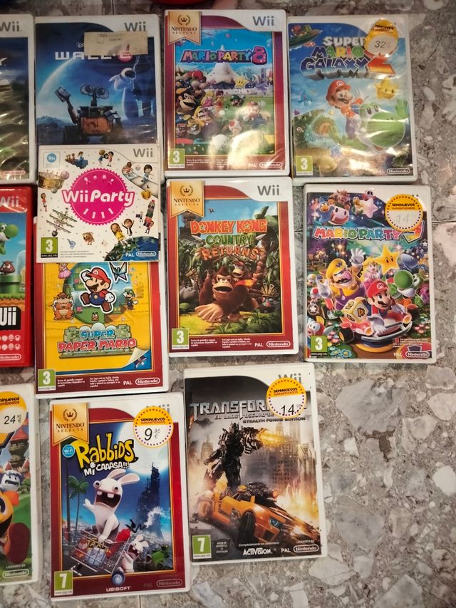 Wii blanca + juegos y mandos