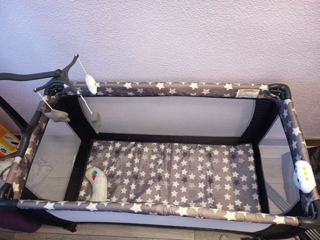 Cuna de viaje para bebé