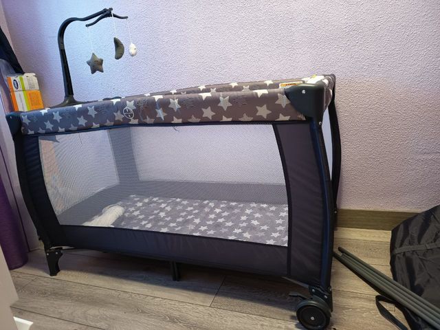 Cuna de viaje para bebé