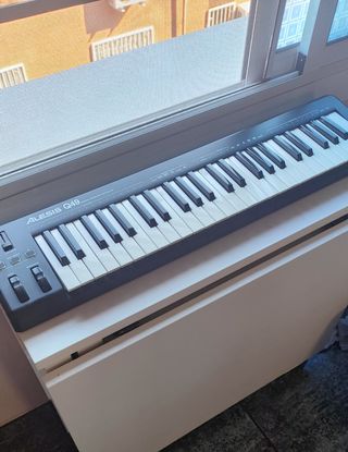 Alesis Q49 - Teclado MIDI 49 teclas