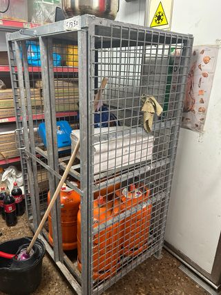 Jaula para butanos