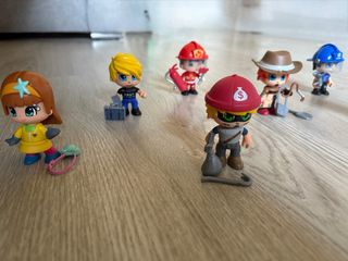 14 Figuras Pon y Pon + Coche