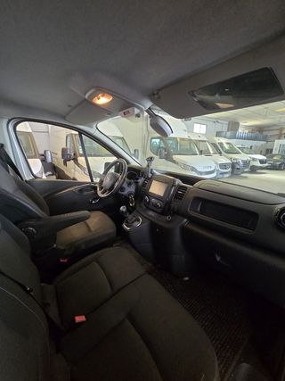 Opel Vivaro 2015