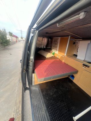 Volkswagen Transporter T5 2005