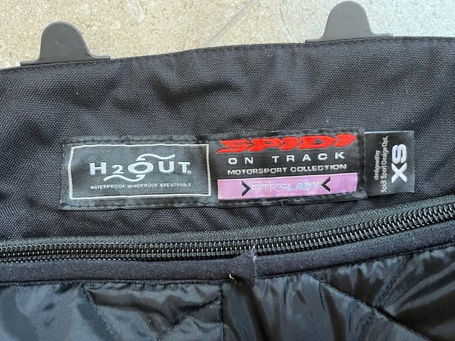 Pantalones moto mujer.