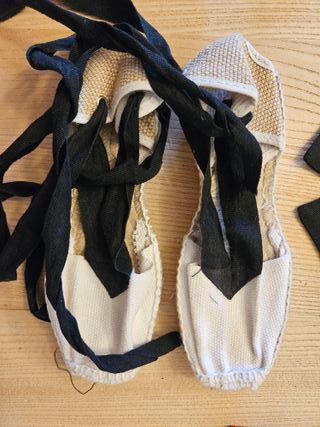 Traje de Manchega niña (UNA VEZ SOLAMENTE USADO)