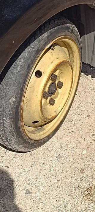 Rueda repuesto 14" usada