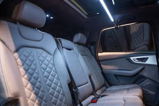Audi SQ7 2018 techo, virtual, frenos ceramicos