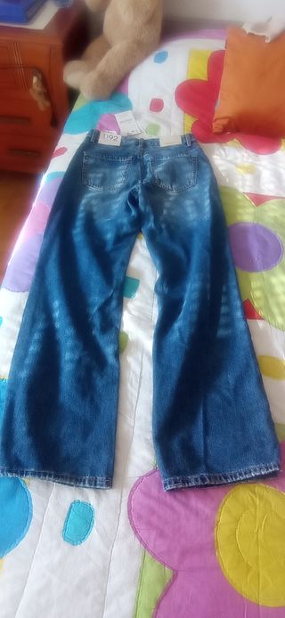Pantalones vaqueros mujer Stradivarius modelo D92