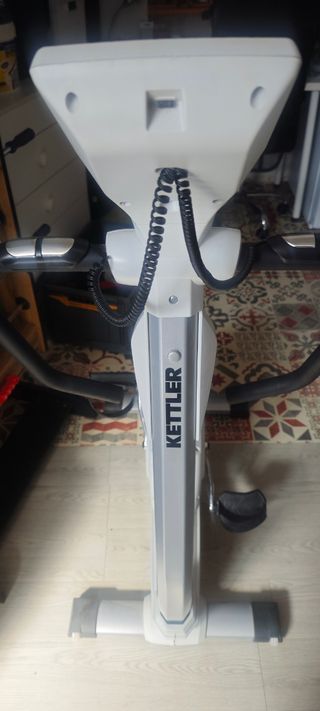 Bicicleta estática Kettler