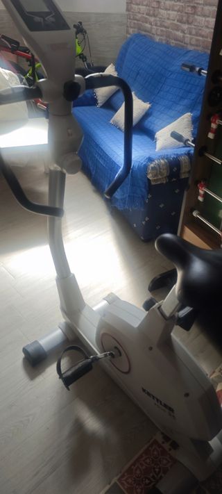 Bicicleta estática Kettler