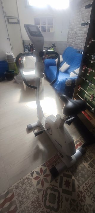 Bicicleta estática Kettler