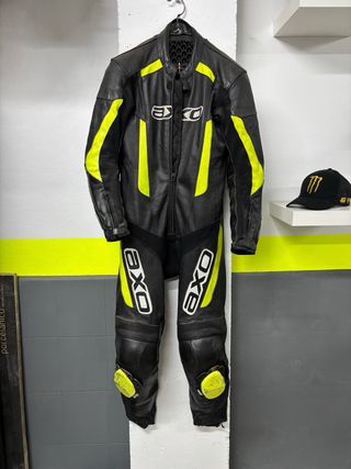 Mono moto AXO piel negro/amarillo