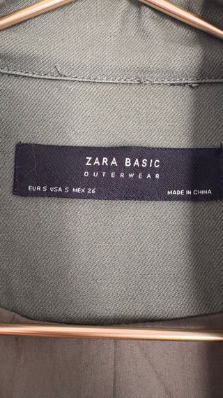 Chaqueta militar verde + Plumas