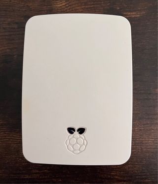 Raspberry Pi 3 Modelo B + Caja
