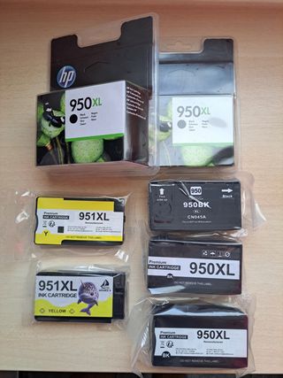 Impresora HP Officejet Pro 8600 Plus + cartuchos