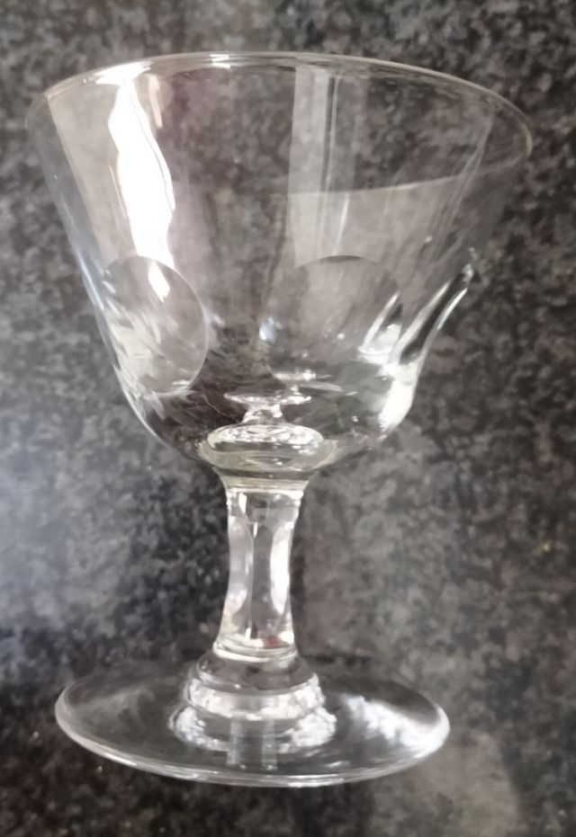 6 nuovi bicchieri da cocktail in cristallo intagliato