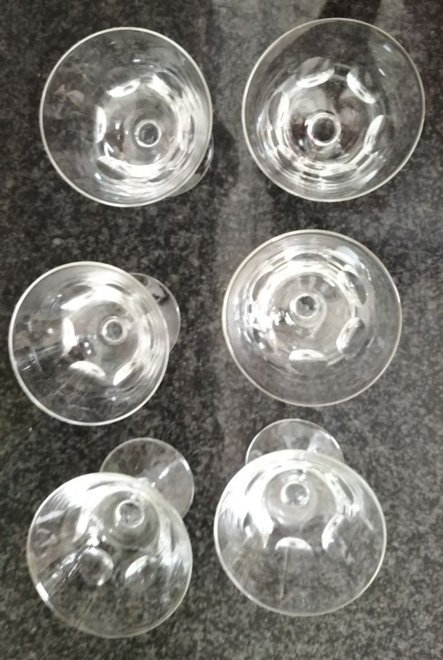 6 nuovi bicchieri da cocktail in cristallo intagliato