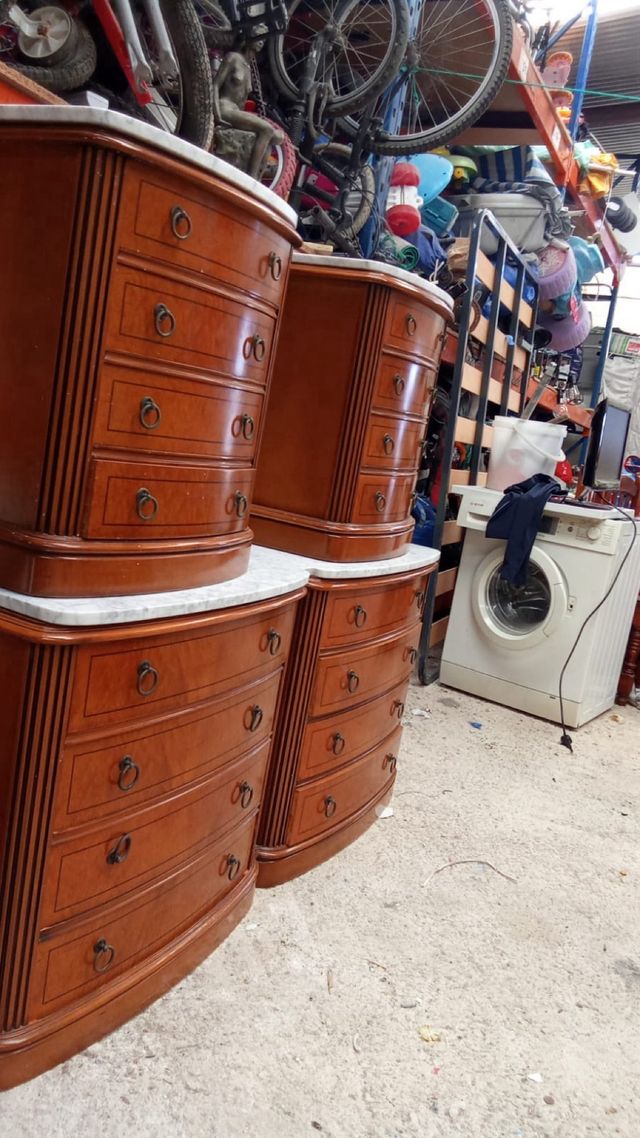 2 Cómodas mármol - Madera
