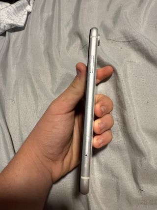 iPhone XR blanco