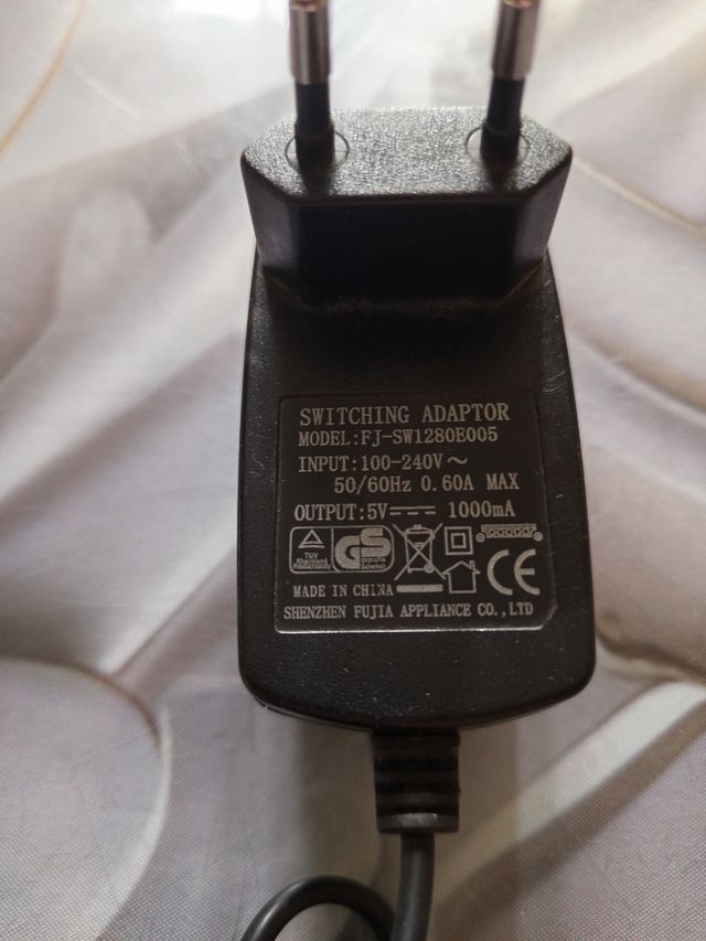 Cargador móvil - Adaptador corriente