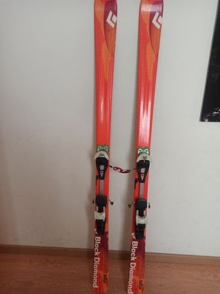 Esquís Black Diamond travesía 2010 174cm