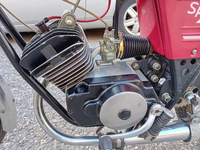 Torrot Sport 4v 49cc: Moto clásica