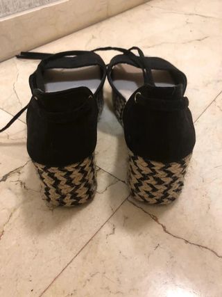 Sandalias esparto negras