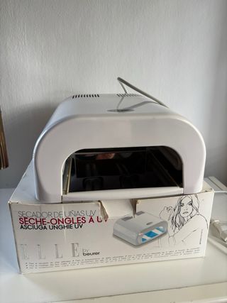 Lampada LED UV ELLE by Beurer per unghie