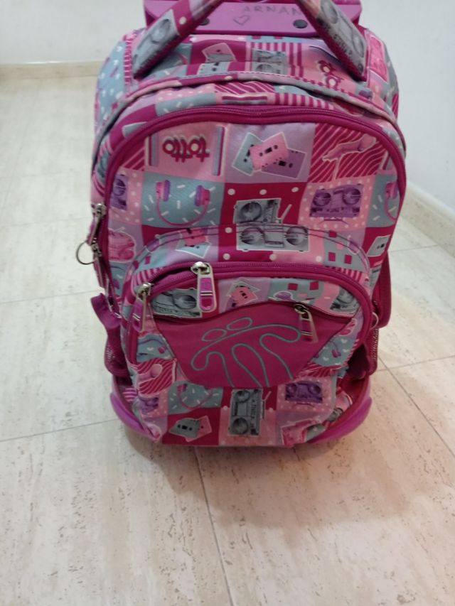 Mochila escolar con ruedas Totto