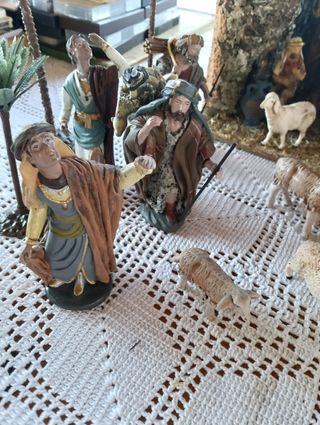 Portal Belén antiguo + figuras