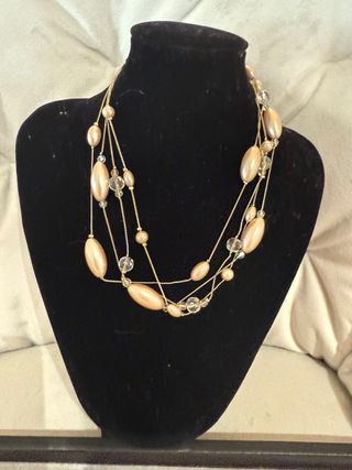 Collar Zara dorado beige - 3 hileras