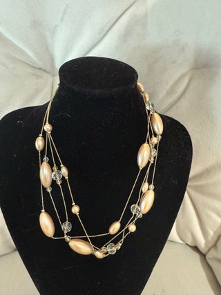 Collar Zara dorado beige - 3 hileras