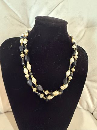 Collar Zara dorado y negro