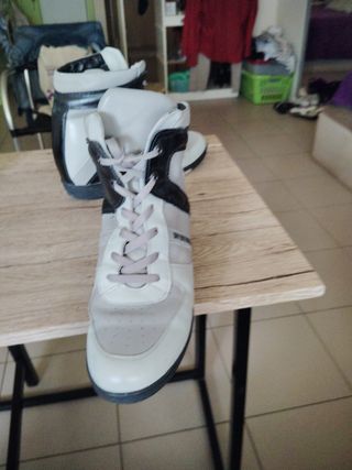 Botines Dirk Bikkembergs grises y negros